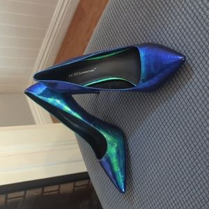 Tall Pointed Iridescent Pointed Toe Pumps